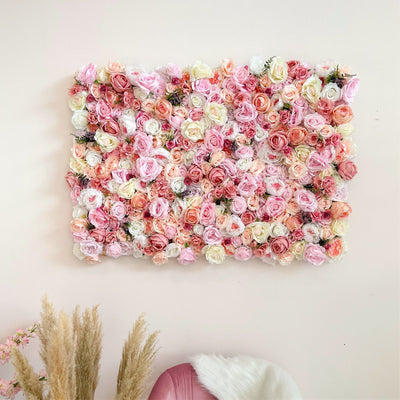 Blumenwand „BLOOMYLICIOUS" aus Realtouch Kunstpflanzen