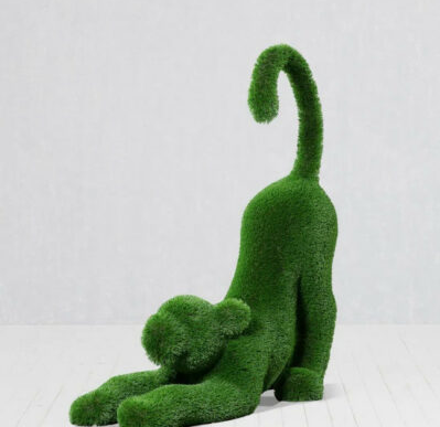 Gras-Topiary „Baby-Löwe" – Dehnende Pose