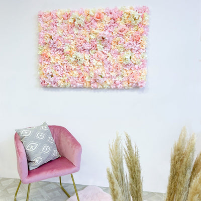 Blumenwand „CREAMY CUPCAKE" aus Realtouch Kunstpflanzen